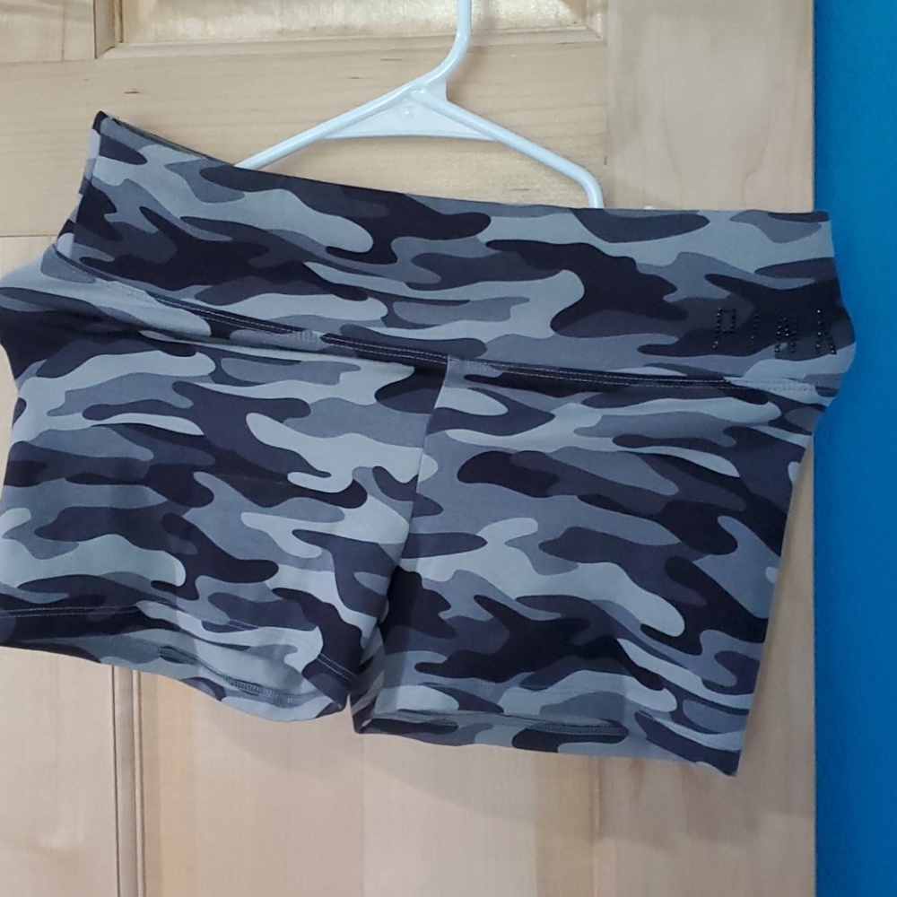 VS PINK CAMO SHORTS